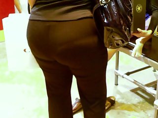 ژاپنی, فاحشه جوان غرق در حمام برنامه بازی سکسی